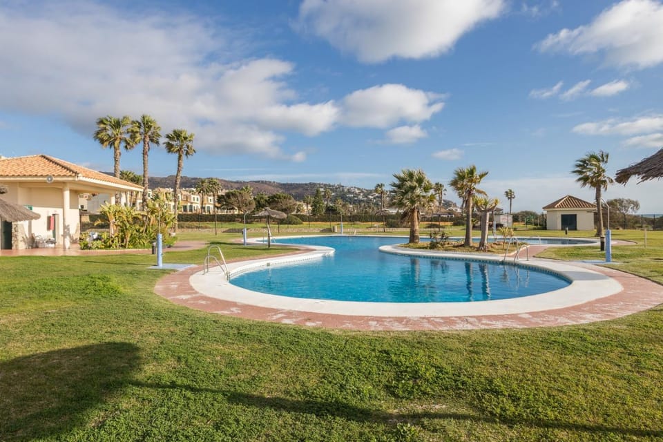 Garden, Swimming pool