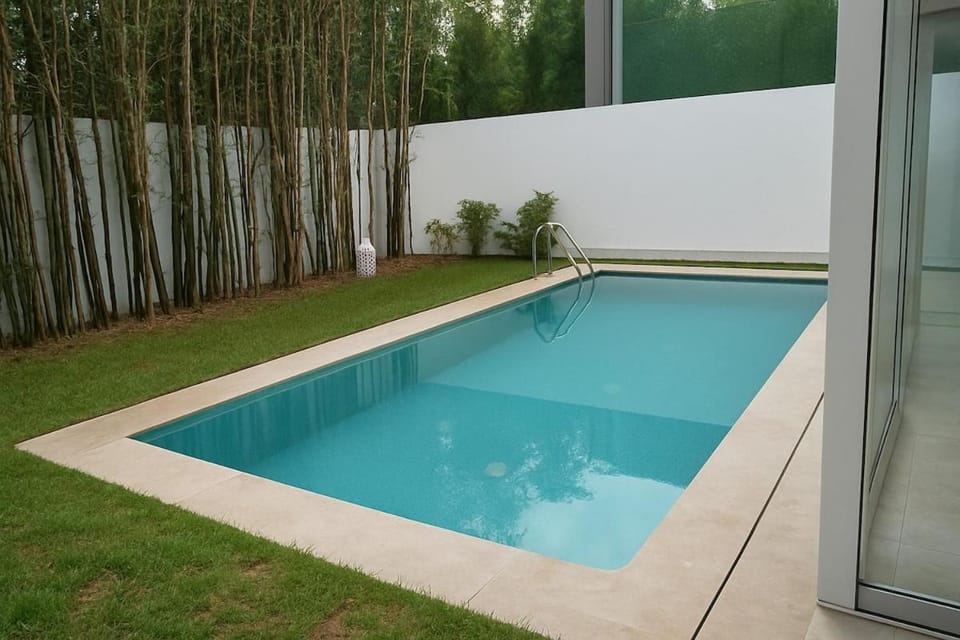 Garden, Swimming pool