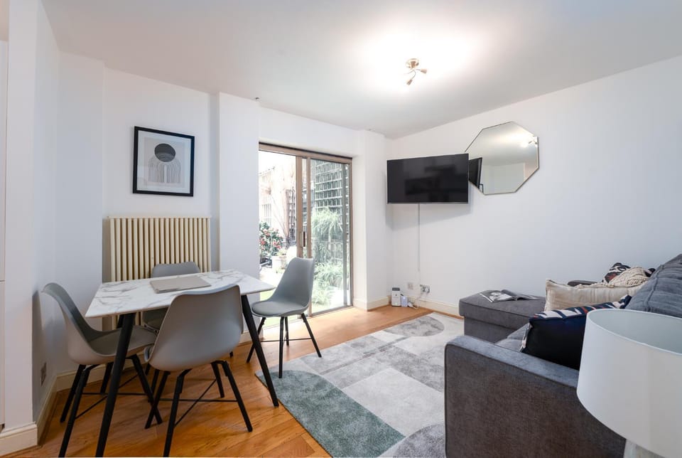 VESTO Piccadilly Circus Apartment in City of Westminster
