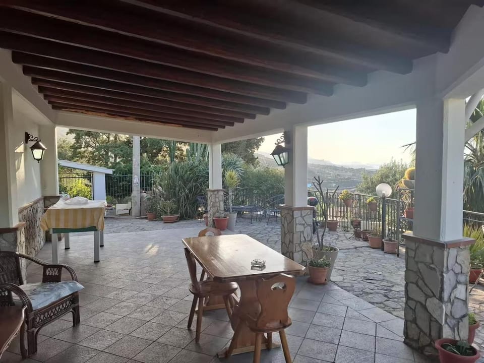 Patio, Natural landscape