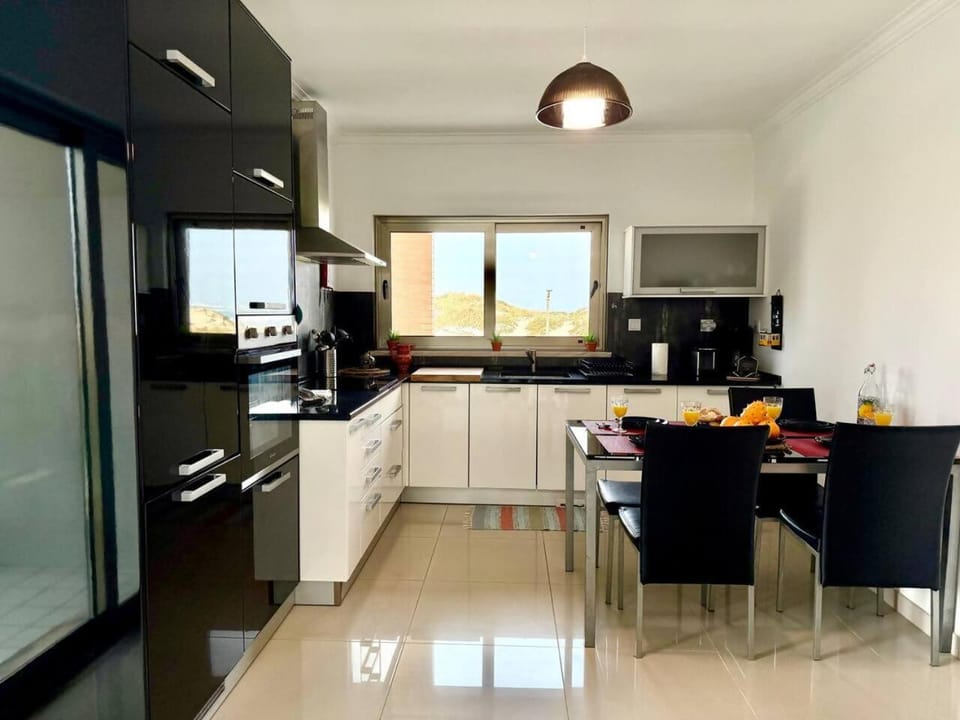 AreiAzul – Vista mar, praia a pé Apartment in Peniche