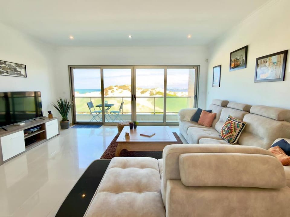AreiAzul – Vista mar, praia a pé Apartment in Peniche