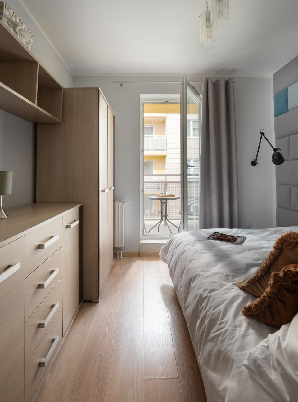 Bed, Photo of the whole room, Bedroom, wardrobe
