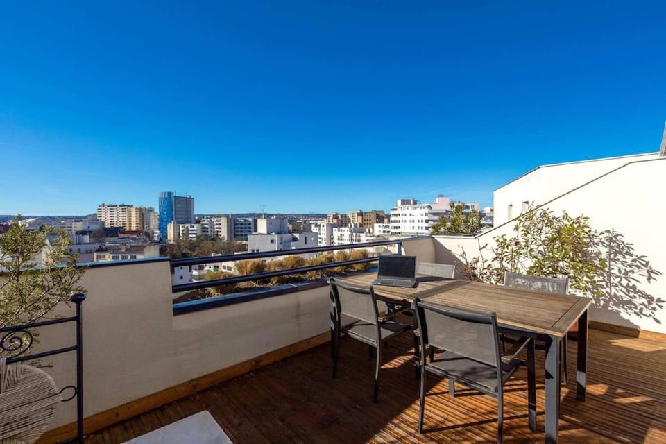 Le 8e Ciel Apartment in Dijon