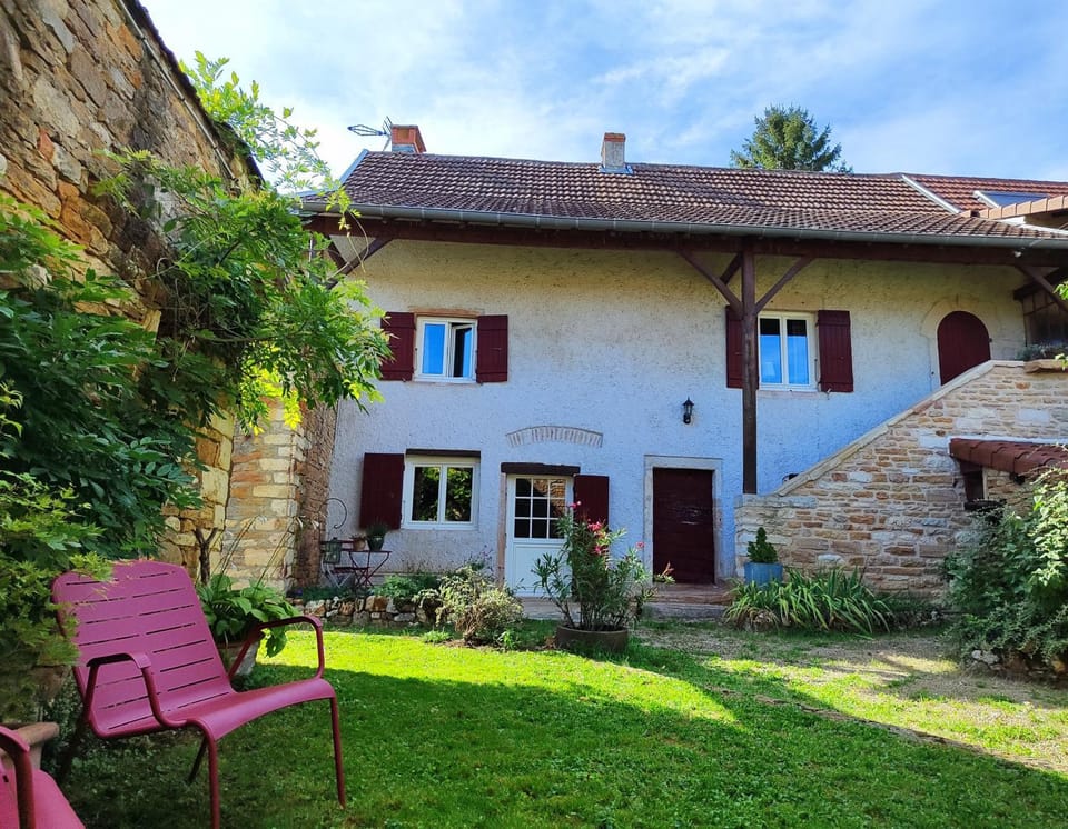 Petit gite des Hirondelles House in Bourgogne-Franche-Comté