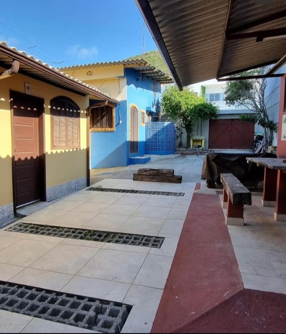 Toca da Coruja Bed and Breakfast in Vila Canaa