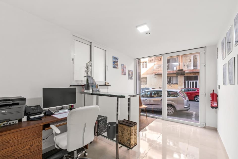 Property building, Living room