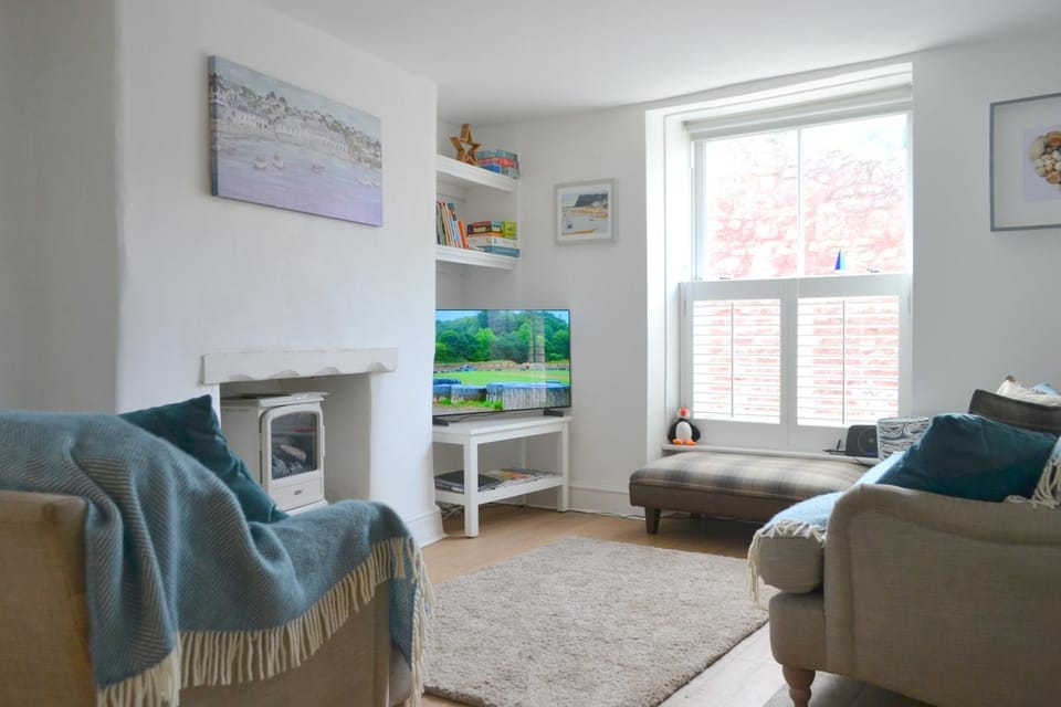 Seating area, Evening entertainment