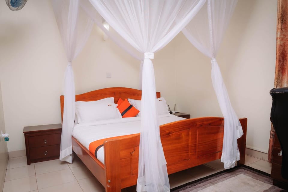 Bed, Photo of the whole room