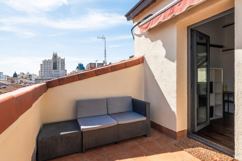 Stunning penthouse in Malasaña - Valverde Apartment in Centro