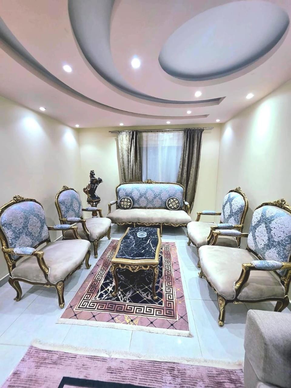 Seating area