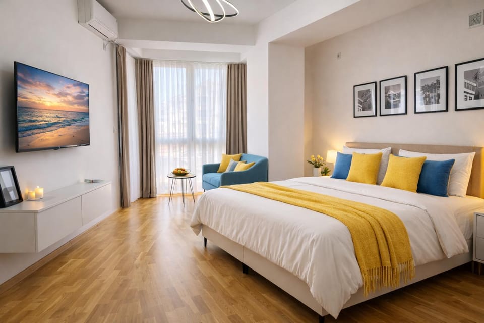 Bed, Photo of the whole room, Bedroom