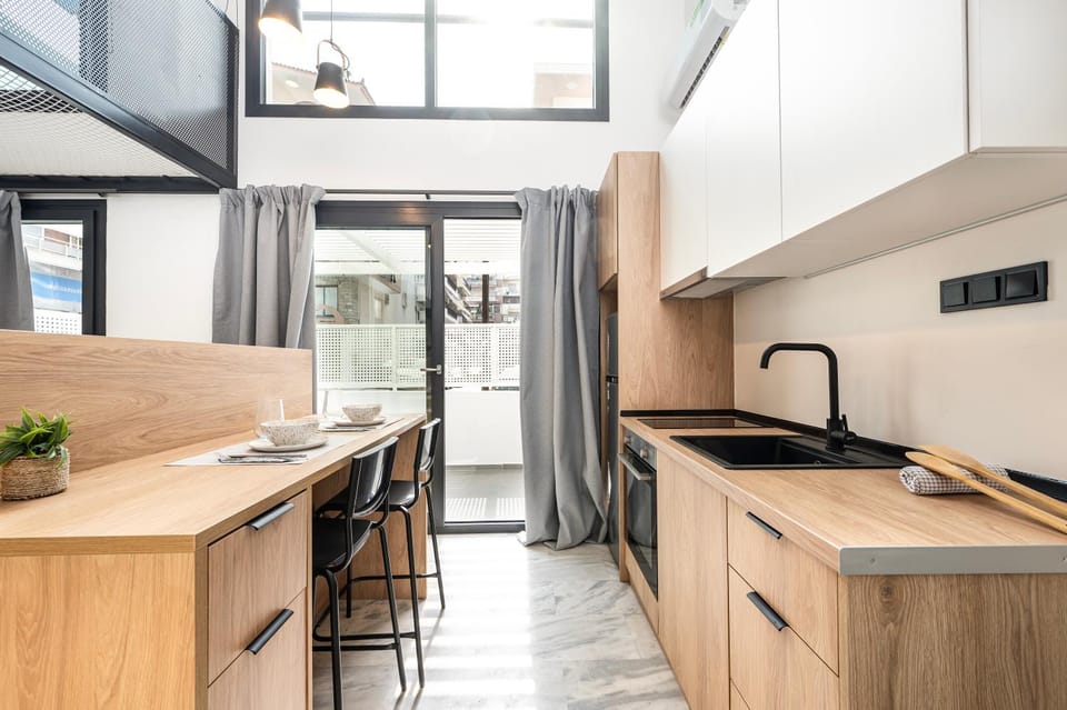 Kitchen or kitchenette, oven, stove