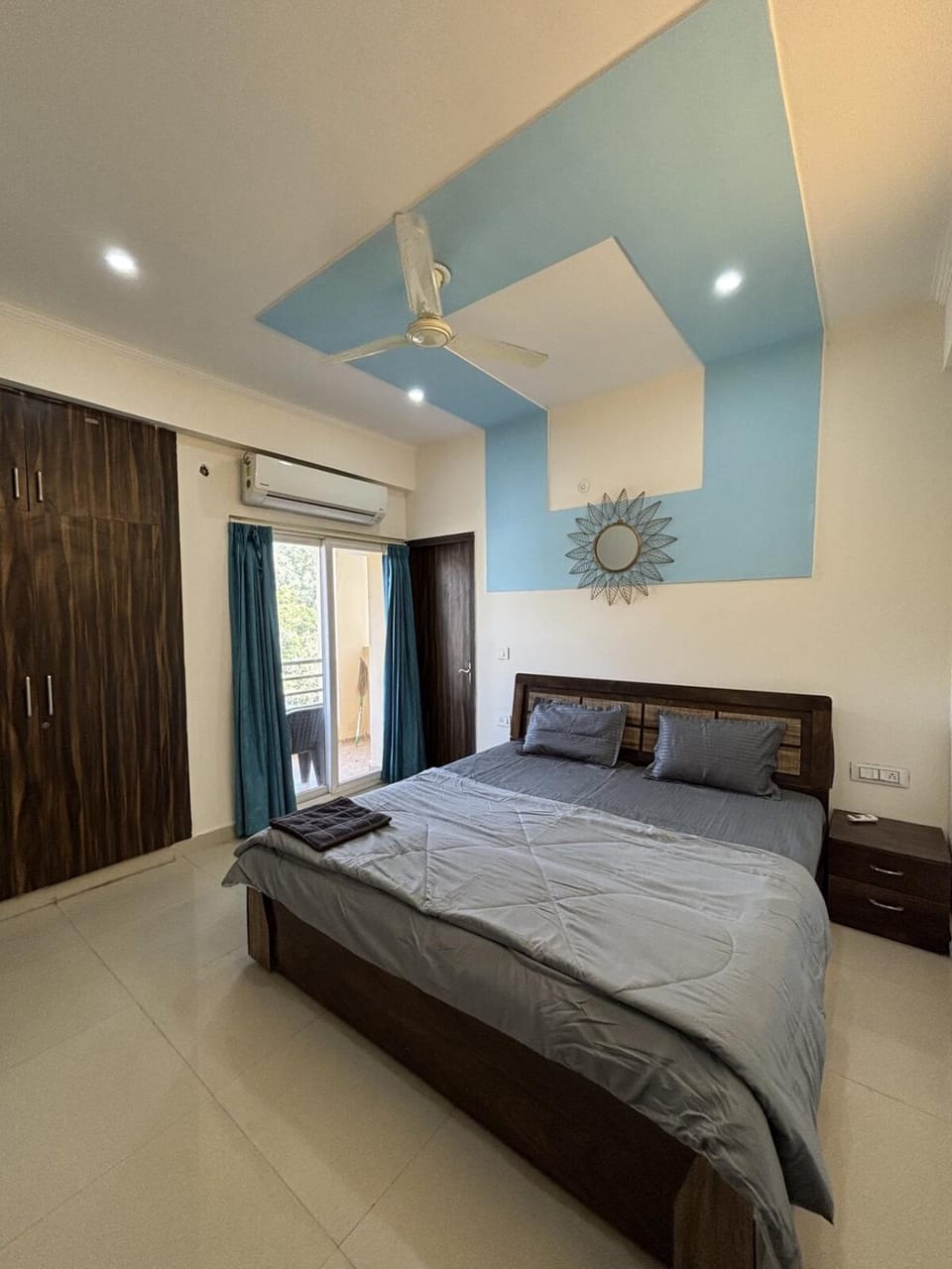 Bed, Bedroom, air conditioner