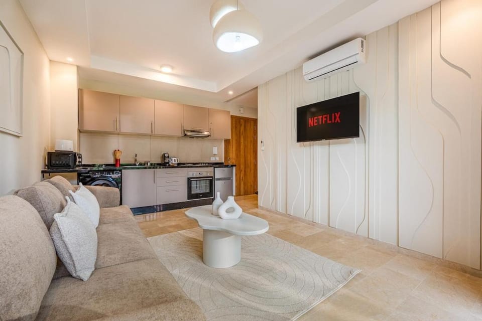 Nina cosy - Luxe & Moderne with 4 pools Apartment in Marrakesh