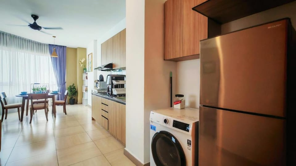 Ipoh Octagon 2BR Condo 6Pax Walk to Food Street by City Home Empire Apartment in Ipoh