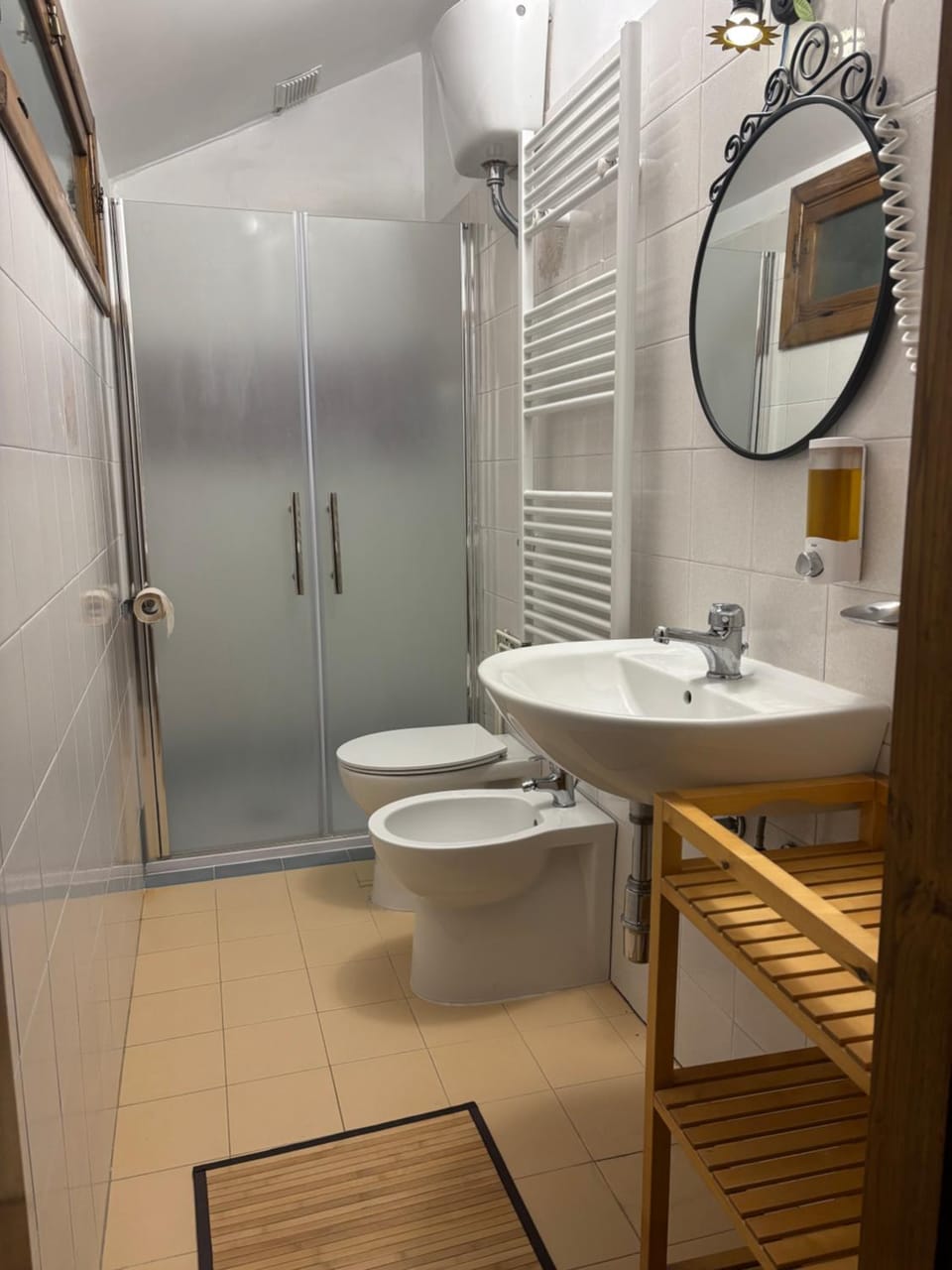Shower, Toilet, Bathroom, bidet
