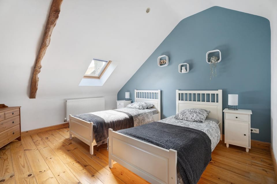 Property building, Living room, Bedroom