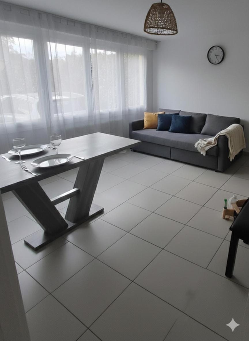 Living room, Seating area, Dining area