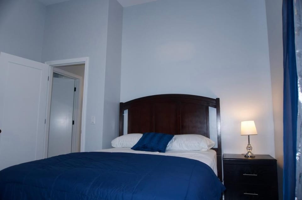 West New York private room 22 Bed and Breakfast in North Bergen