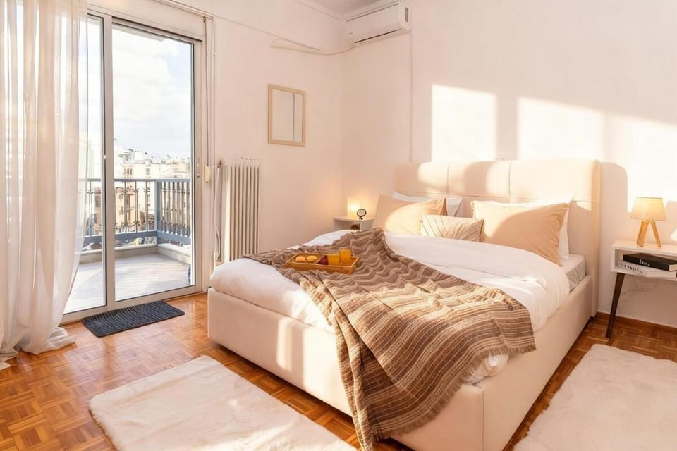 Roman Forum View in the Center of Thessaloniki Apartment in Thessaloniki