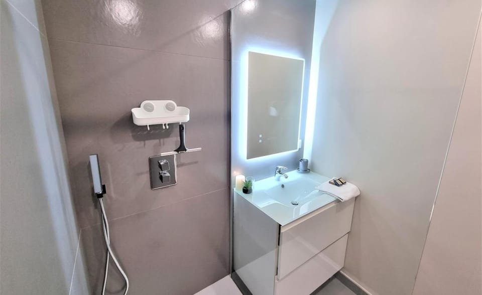 AGENCE MOMENT' APART Gamer Apartment in Lille