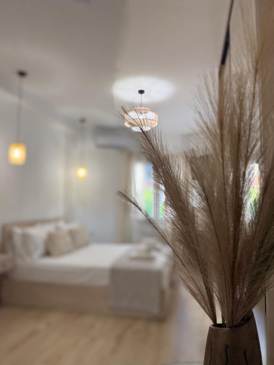 Photo of the whole room, Bedroom