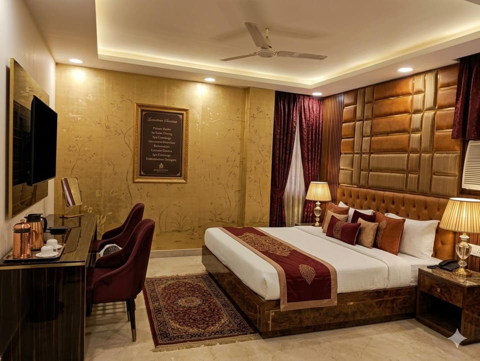 Communal lounge/ TV room, Bed, TV and multimedia, Living room, Photo of the whole room, Seating area, Evening entertainment, Bedroom, hair dresser