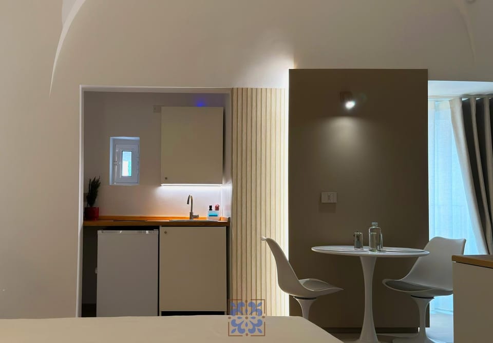 Food close-up, Kitchen or kitchenette, Photo of the whole room, Dining area, stove, kitchen