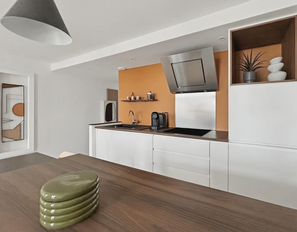 Studio lumineux avec balcon, cœur historique Apartment in Dax