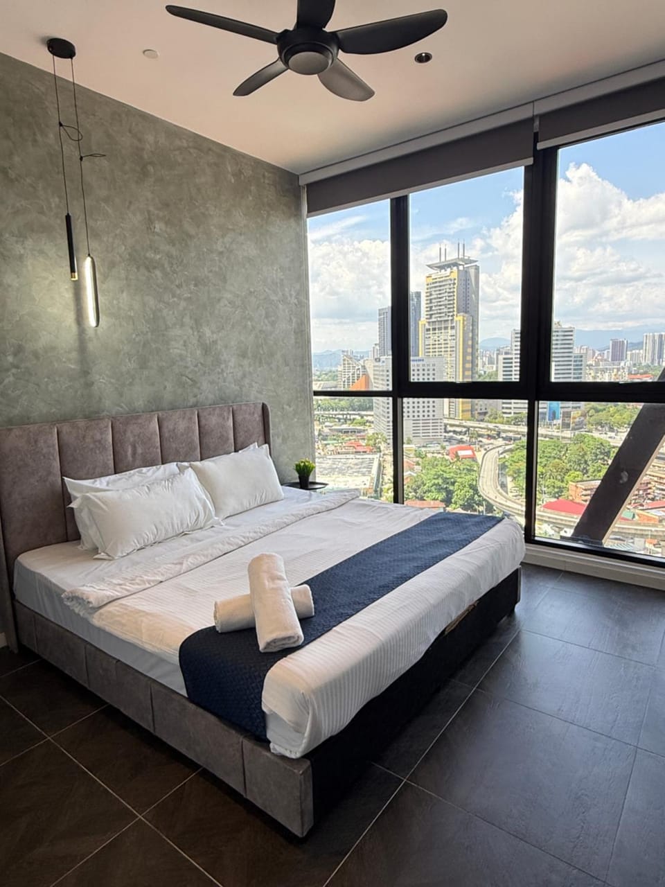 Bed, View (from property/room), View (from property/room), Bedroom