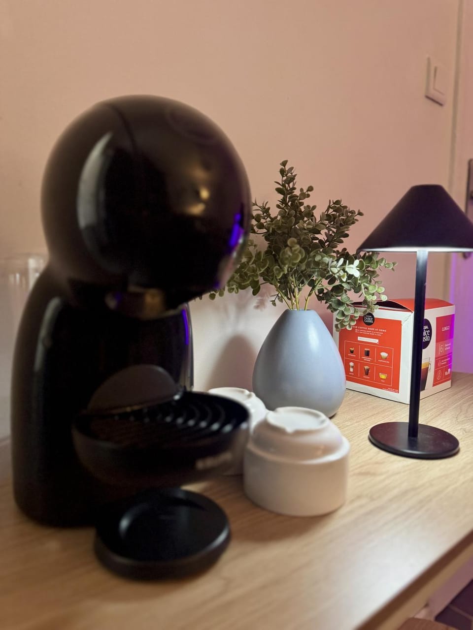 Coffee/tea facilities, Kitchen or kitchenette, Food and drinks, Food