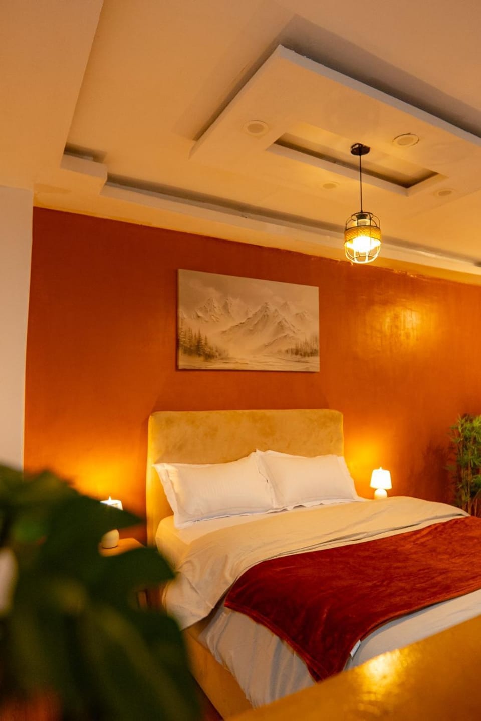 Photo of the whole room, Bedroom