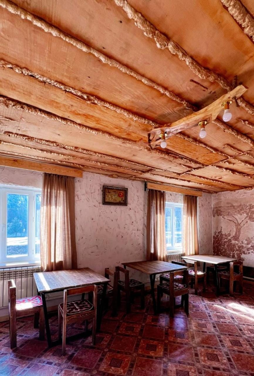 Dining area, Communal kitchen, kitchen