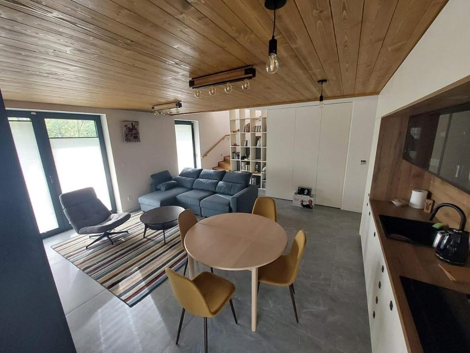 Living room, Seating area, Dining area, kitchen