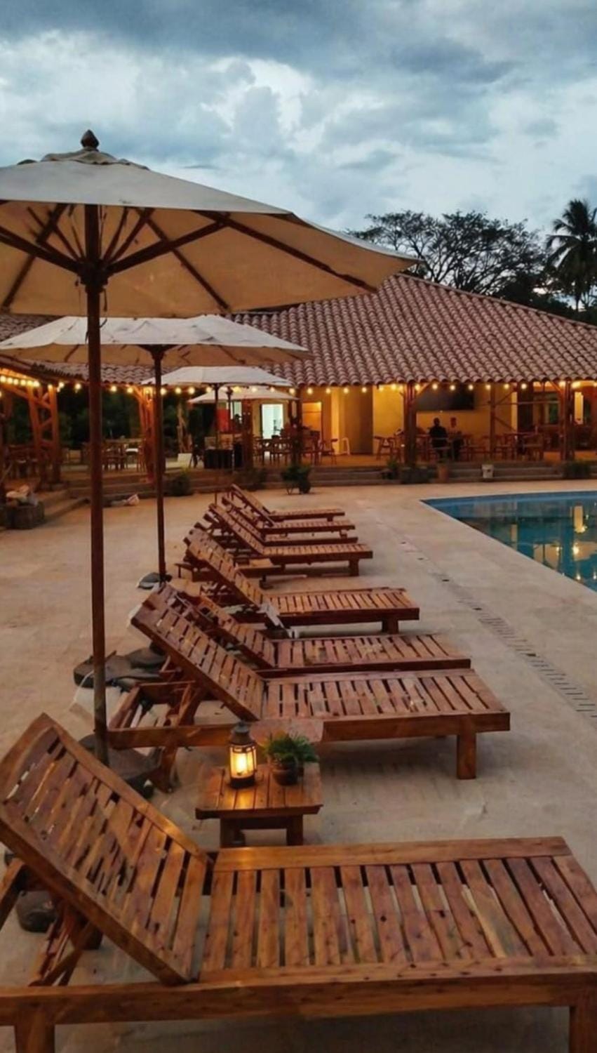 Solarium, Balcony/Terrace, Pool view, Swimming pool, sunbed