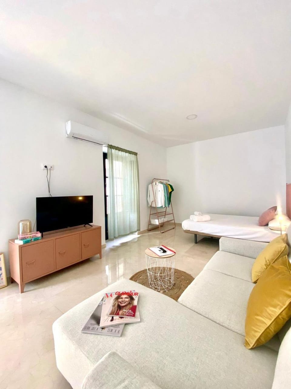 TV and multimedia, Bedroom