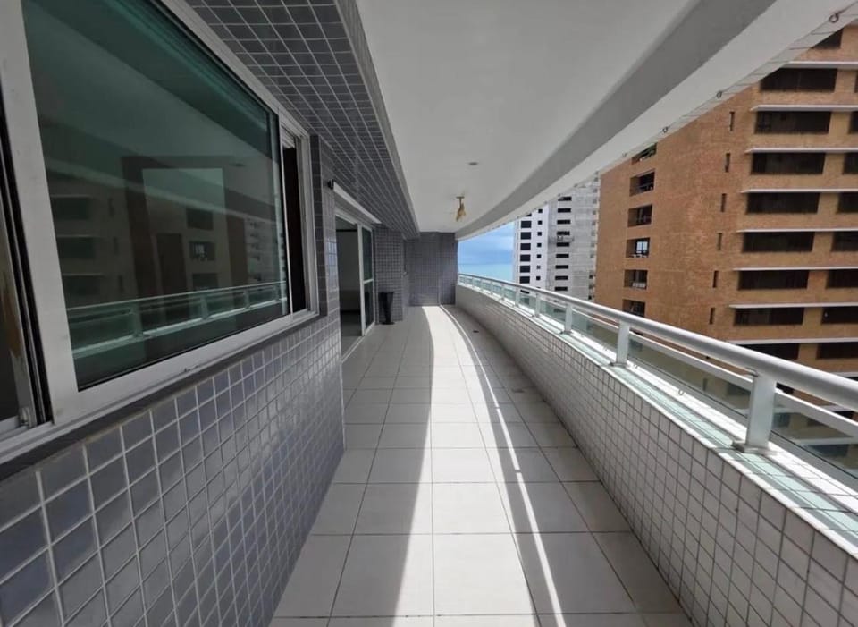 Beira Mar Beach Class 4 Quartos Apartment in Fortaleza