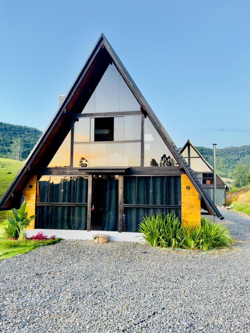 Facade/entrance, Natural landscape, Mountain view