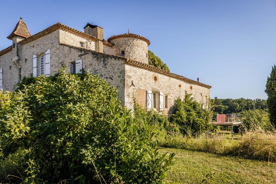 Property building, Garden, Garden view
