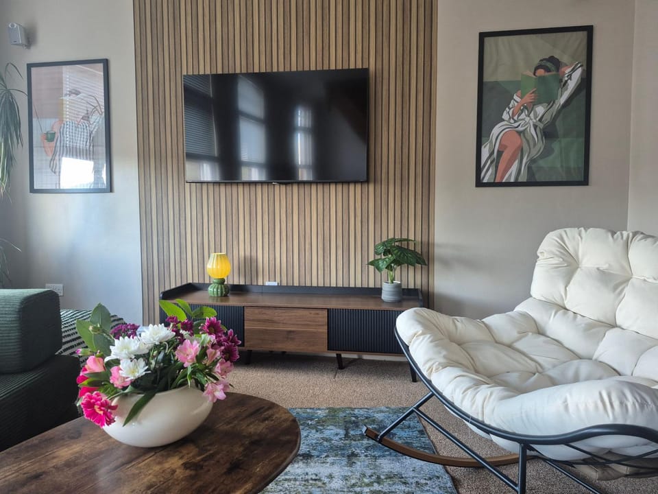 Sleep Eat Repeat Apartment Apartment in Macclesfield