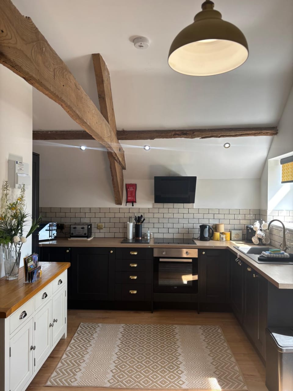Kitchen or kitchenette, oven, stove