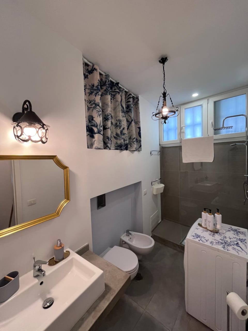 Shower, Toilet, Bathroom, bidet