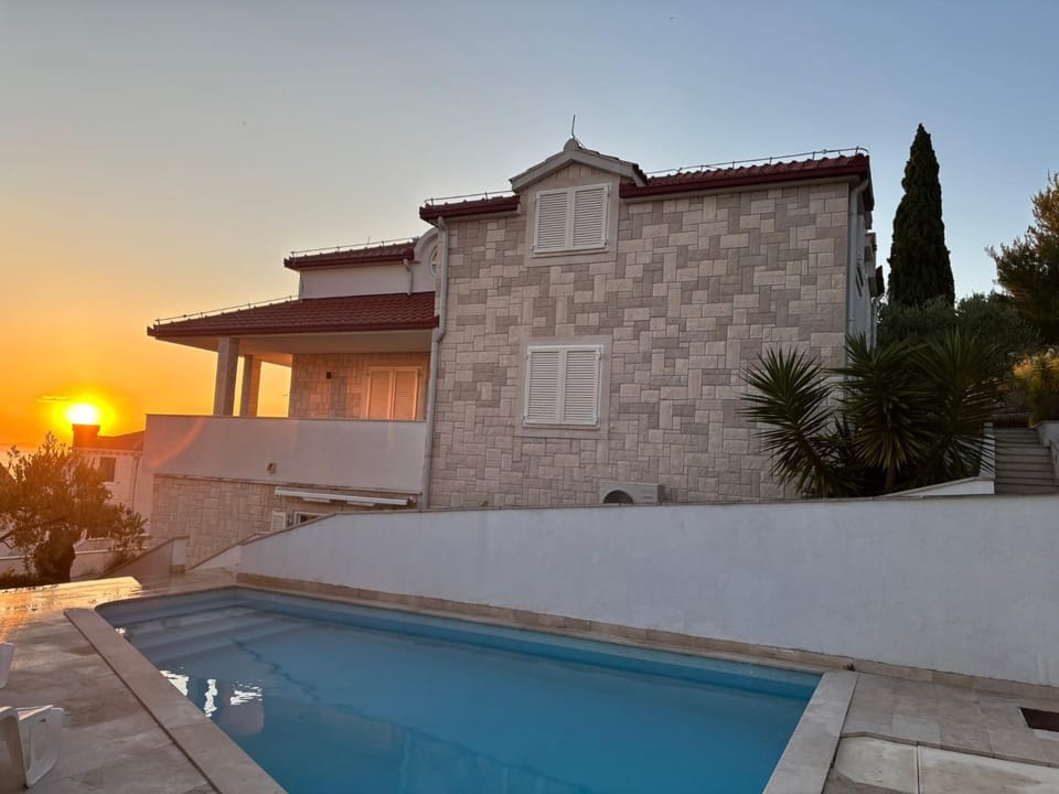 Sunset Villa Apartment in Split-Dalmatia County