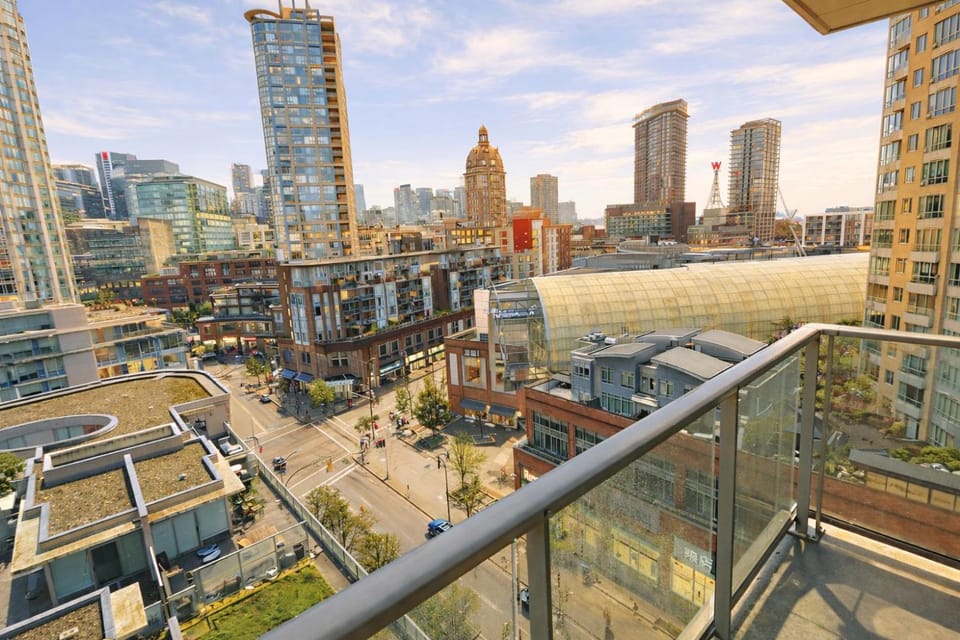 City view, City view