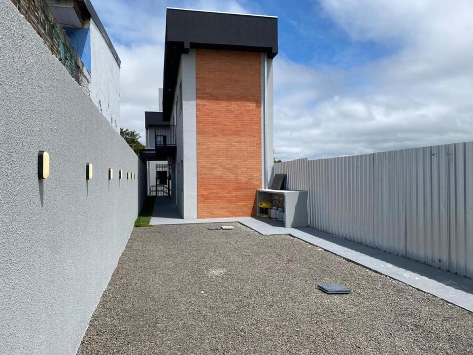 Loft Moderno Próximo a Unicentro e Campo Real Apartment in State of Paraná