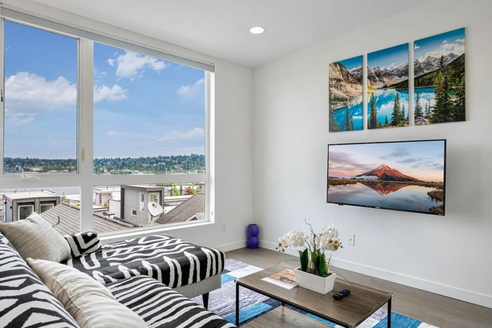 TV and multimedia, Living room