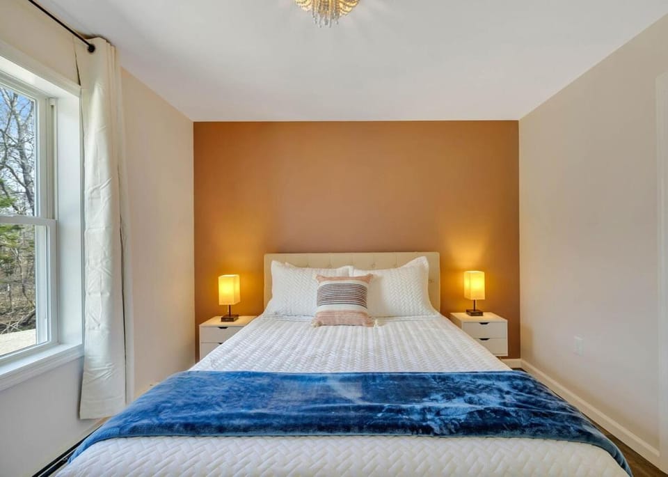 Coastal Maine Escape Apartment in Surry