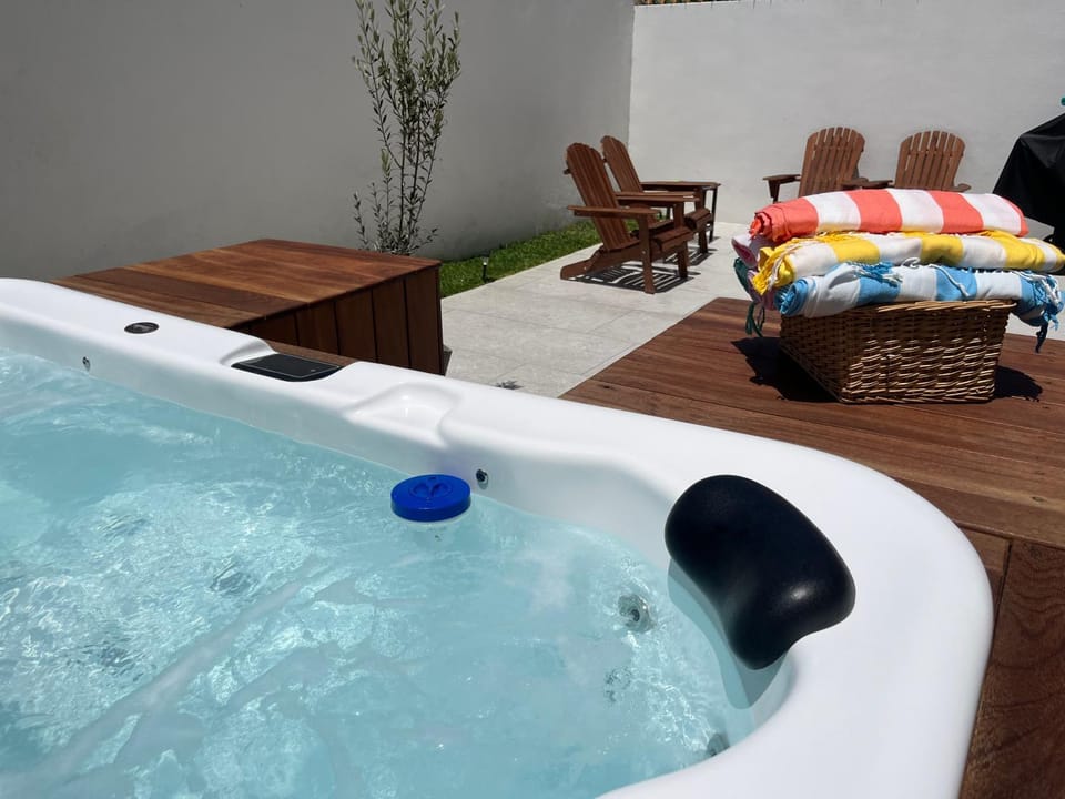 Patio, Balcony/Terrace