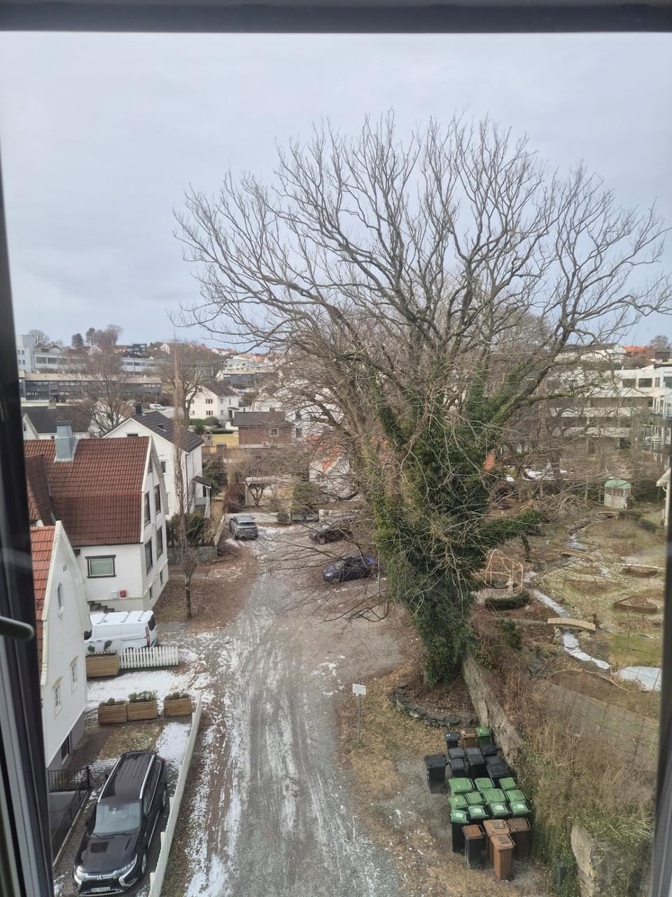 Single room-studio with kitchenette, private bathroom Apartment in Stavanger